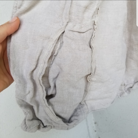 Beige Sleeveless Vest - Picture 6 of 6